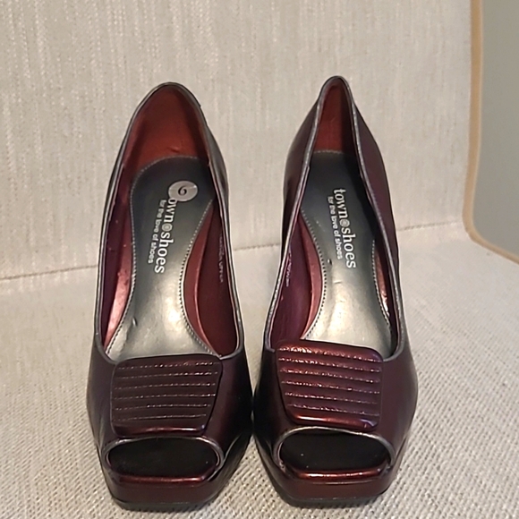 Sz 6 New Leather Pumps Townshoes - Picture 1 of 9